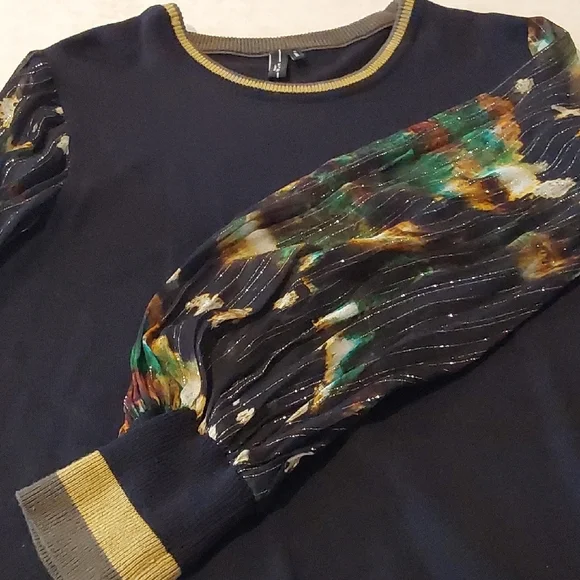 Anthropologie Blank London. Festive Black  Sweater with Patterned Sleeves. XL - Picture 3 of 8